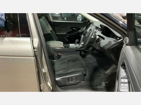 Land Rover Range Rover Evoque 2.0 Range Rover Evoque HSE D Auto 4WD 5dr 8