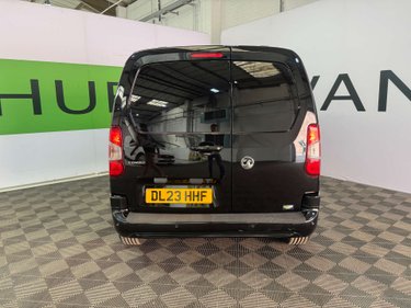 Vauxhall Combo 1.5 Combo 2300 Professional Turbo D S/S 3