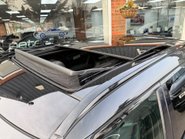 Land Rover Range Rover Velar R-DYNAMIC HSE 300D 16