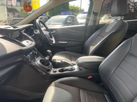 Ford Kuga 2.0 TDCi Titanium 2WD Euro 6 (s/s) 5dr 28