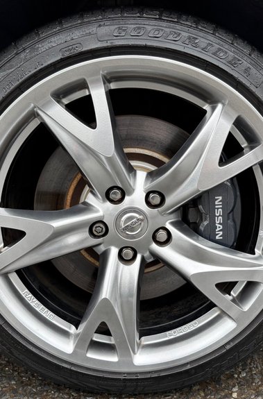 Nissan 370Z V6 GT AUTOMATIC ROADSTER - VERY RARE AUTO CONVERTIBLE 