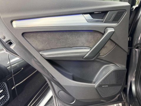 Audi SQ5 3.0 TFSI V6 SUV 5dr Petrol Tiptronic quattro Euro 6 (s/s) (354 ps) 43