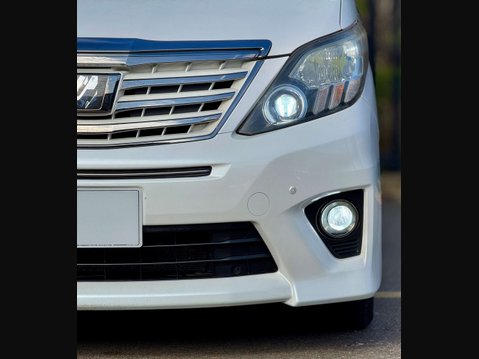 Toyota Alphard V6 4WD TOWBAR 32