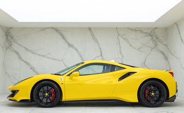 Ferrari 488 Pista 2