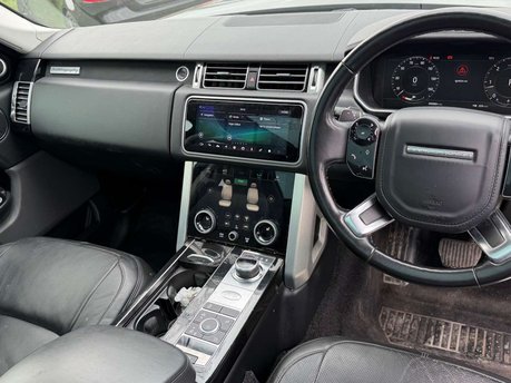 Land Rover Range Rover 3.0 Range Rover Vogue TDV6 Auto 4WD 5dr 16