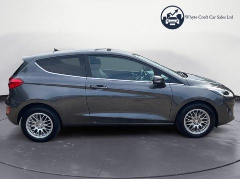 Ford Fiesta 1.0T EcoBoost Zetec Euro 6 (s/s) 3dr 9