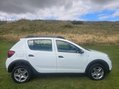 Dacia Sandero Stepway 0.9 TCe Essential Euro 6 (s/s) 5dr 9