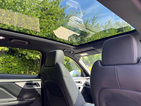 Jaguar F-Pace 2.0 D180 R-Sport Auto AWD Euro 6 (s/s) 5dr 87