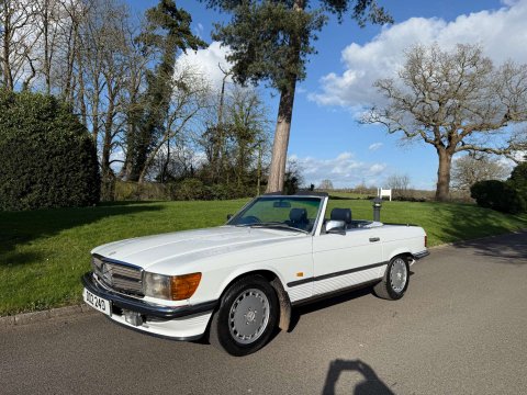 Mercedes-Benz 300 3.0 SL Convertible 2dr Petrol Automatic (188 bhp) 2