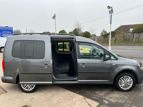 Volkswagen Caddy C20 LIFE TDI ** Auto ** 7 seater 2