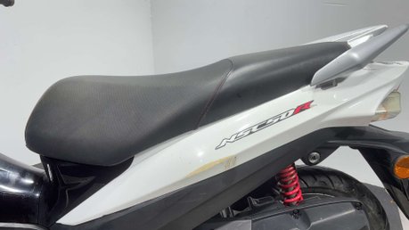 Honda Vision NSC 50 R 2014 17K RUNNING PROJECT SCOOTER 50CC SPARES OR REPAIR 15