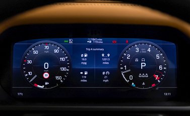 Land Rover Defender 110 X P400 17