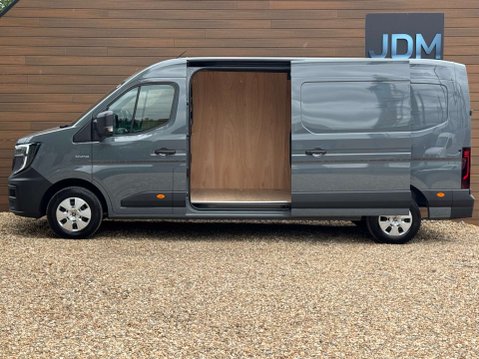 Renault Master 2.0 Master LM35 Advance DCI Auto 5dr 12