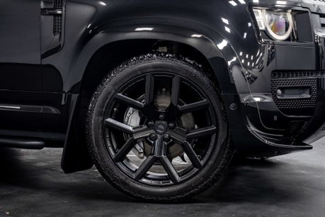Land Rover Defender 3.0 D350 MHEV X-Dynamic HSE SUV 3dr Diesel Auto 4WD Euro 6 (s/s) (350 ps) 4