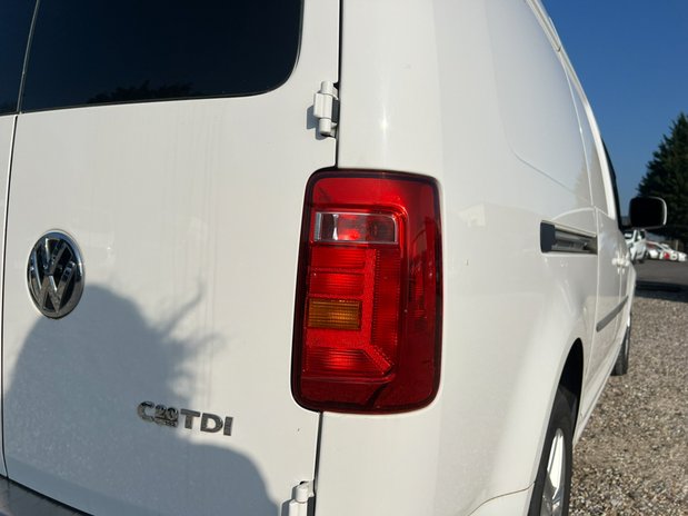 Volkswagen Caddy Maxi AUTO LWB L2H1 Highline C20 Air Con Alloys Camera Nav EURO 6 NO VAT 19