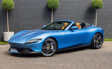 Ferrari Roma SPIDER 4
