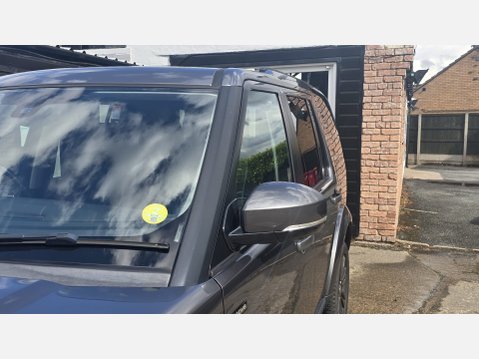 Land Rover Discovery 4 3.0 SD V6 Graphite SUV 5dr Diesel Auto 4WD Euro 6 (s/s) (256 bhp) 26