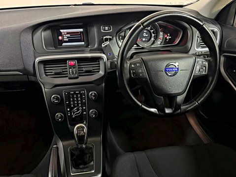 Volvo V40 ES D3 2.0 150 13