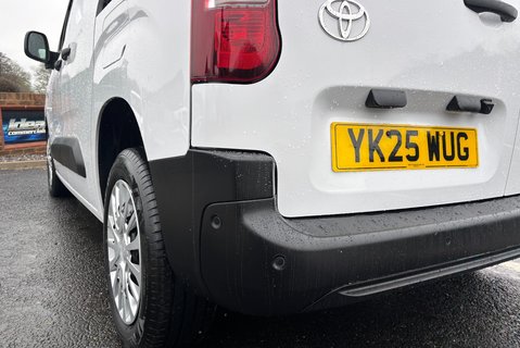 Toyota Proace City L1 Icon 100ps Panel Van 28