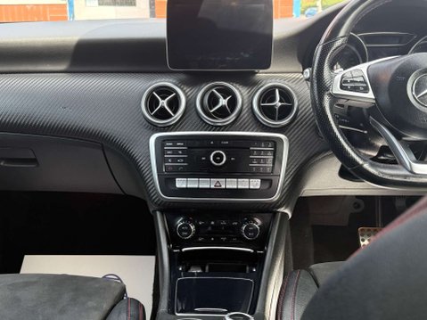Mercedes-Benz A Class 2.1 A200d AMG Line (Premium) Hatchback 5dr Diesel 7G-DCT Euro 6 (s/s) (136 28