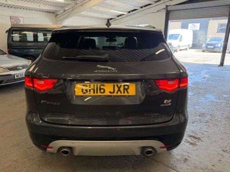 Jaguar F-Pace 3.0 D300 V6 S Auto AWD Euro 6 (s/s) 5dr 6