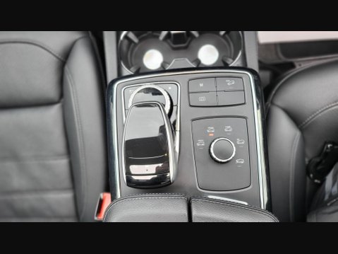 Mercedes-Benz GLE GLE 250 D 4MATIC AMG NIGHT EDITION PREMIUM PLUS 27