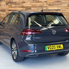 Volkswagen Golf 35.8kWh e-Golf Hatchback 5dr Electric Auto (136 ps) 2