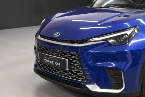 Lexus LBX 1.5 LBX Premium + CVT 5dr 38