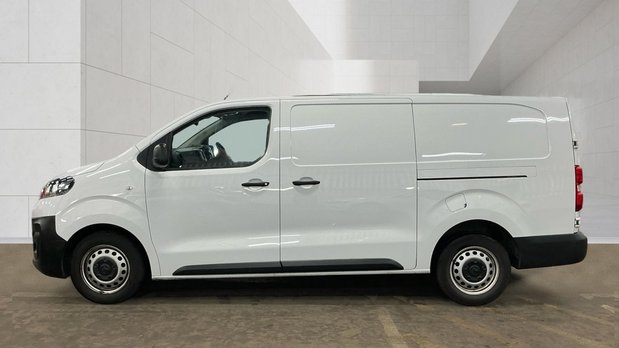 Vauxhall Vivaro LWB L2H1 Low Roof Prime 2900 Air Con Sensors EURO 6 NO VAT 7