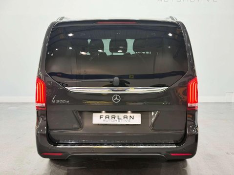 Mercedes-Benz V Class 2.0 V300d AMG Line MPV 5dr Diesel G-Tronic+ Euro 6 (s/s) LWB (239 ps) 21