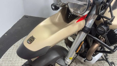 Moto Guzzi V85 TT 850 2021 ONLY 11K HISTORY FULL LUGGAGE ADVENTURE BIKE 27