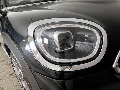 Mini Countryman 1.5 Cooper Exclusive SUV 5dr Petrol Steptronic Euro 6 (s/s) (136 ps) Blueto 9