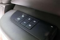 Land Rover Discovery TD6 HSE 50