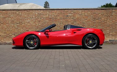 Ferrari 488 Spider 8