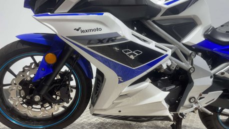 Lexmoto LXR 2020 8K E4 PROJECT SPORTS BIKE 125CC LEARNER BIKE 16