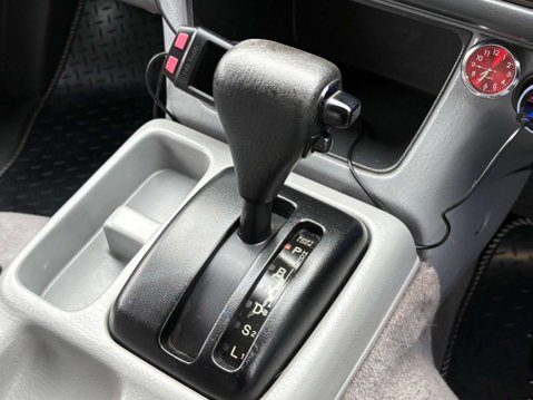 Mazda B 2.5 DIESEL AUTO 32