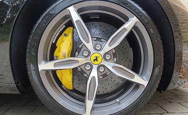 Ferrari California 10