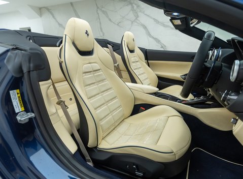 Ferrari Portofino M 15