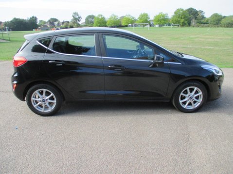Ford Fiesta 1.0T EcoBoost Zetec Euro 6 (s/s) 5dr 6