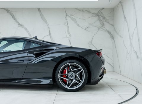 Ferrari F8 Tributo 36