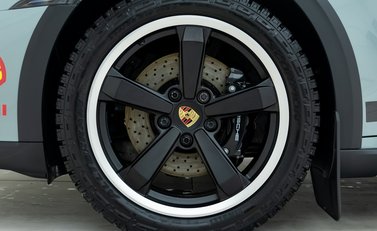 Porsche 911 Dakar 32