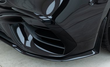 Mercedes-Benz C63 S AMG E Performance Estate Night Edition 32