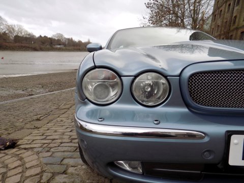 Jaguar XJR 4.2 V8 Supercharged 57
