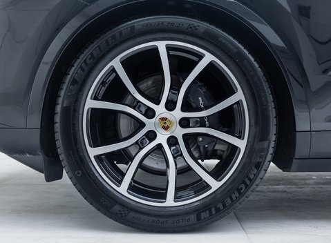 Porsche Cayenne V6 29