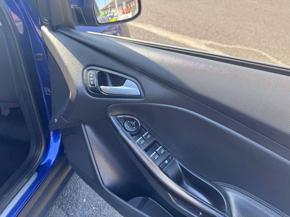 FORD FOCUS 1.5 TDCI TITANIUM X EURO 6 S S 5DR YEAR 2015 15...