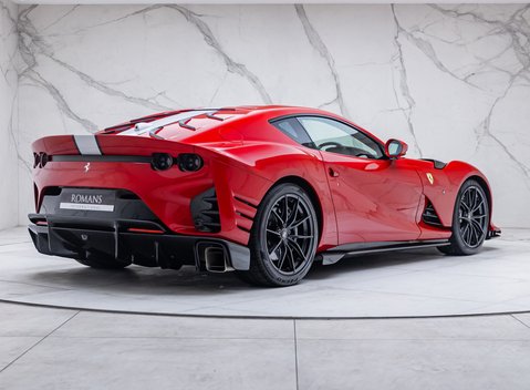Ferrari 812 Competizione 3