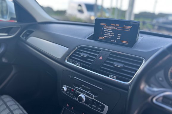 Audi Q3 2.0 TDI SE 21