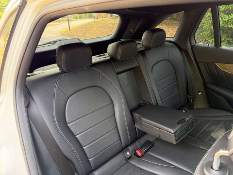 Mercedes-Benz GLC 3.0 GLC350d V6 AMG Line (Premium Plus) G-Tronic 4MATIC Euro 6 (s/s) 5dr 12
