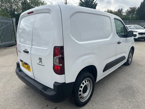 Peugeot Partner BLUEHDI PROFESSIONAL PREMIUM PLUS L1 5