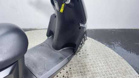 Lexmoto E-Lex 1500W 2022 20 MILES ELECTRIC 50CC SCOOTER RIDE AT 16 EBIKE ESCOOT 14